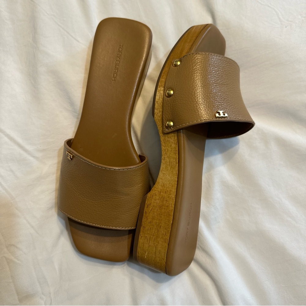 Tory Burch Pascal in color Tiramasu size 8.5
